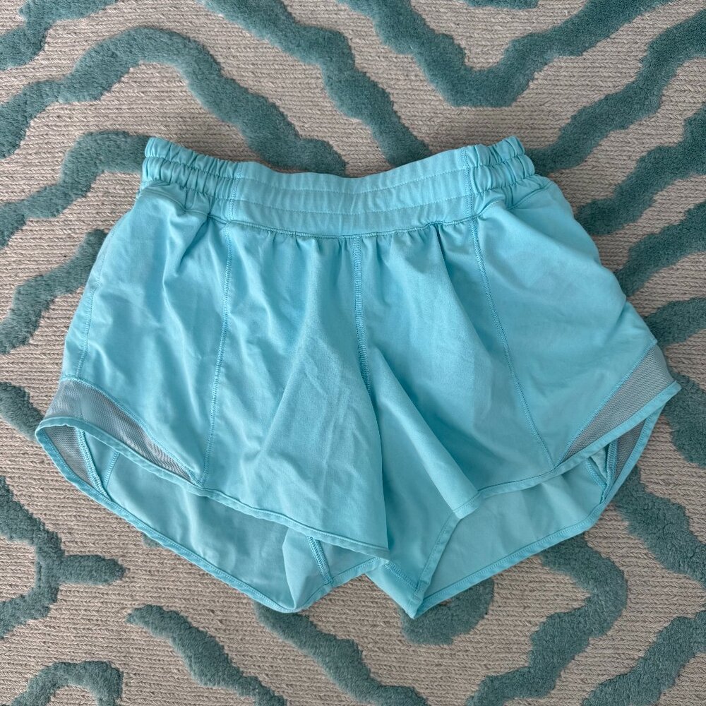 Women's Hotty Hot Low-Rise Shorts; Size 6; 4 inches; Cyan Blue